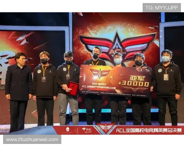 FLY战队挑战T1队实力对决 巅峰对决引爆全球电竞赛事关注